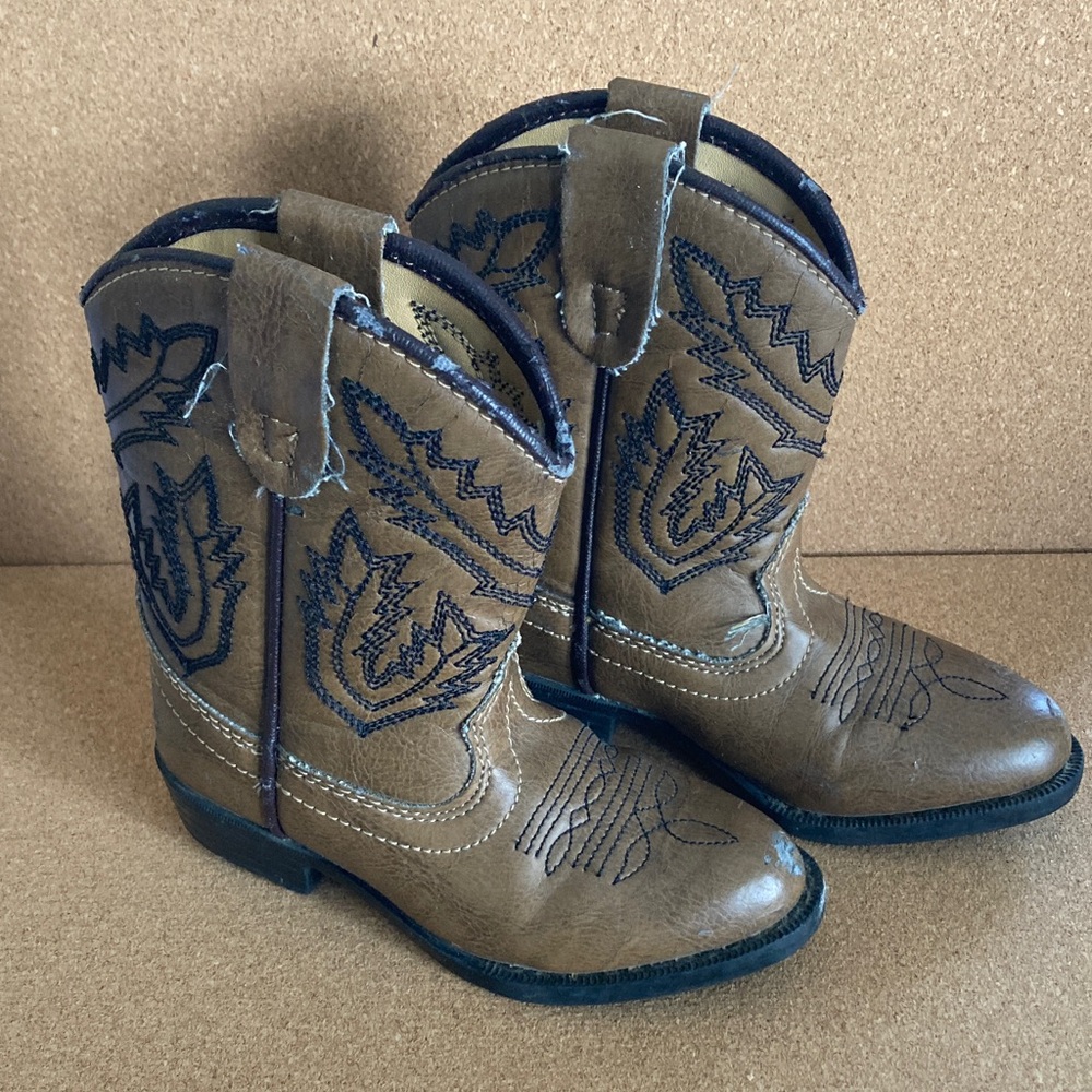 Brown Western Boots with Black Stitching (Baby’s First Cowboy Boots)